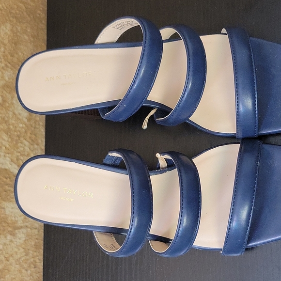 Sandals - Picture 2 of 2